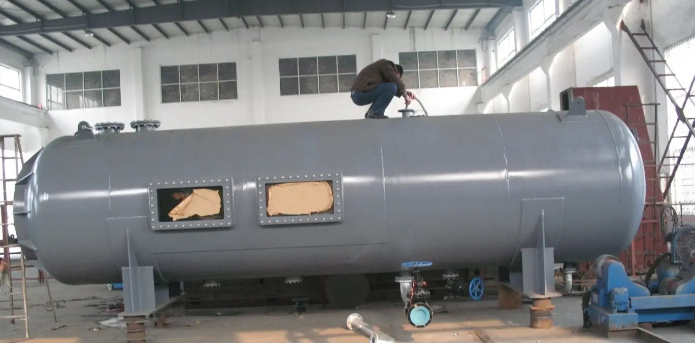 水下助推器推力特性压力水筒